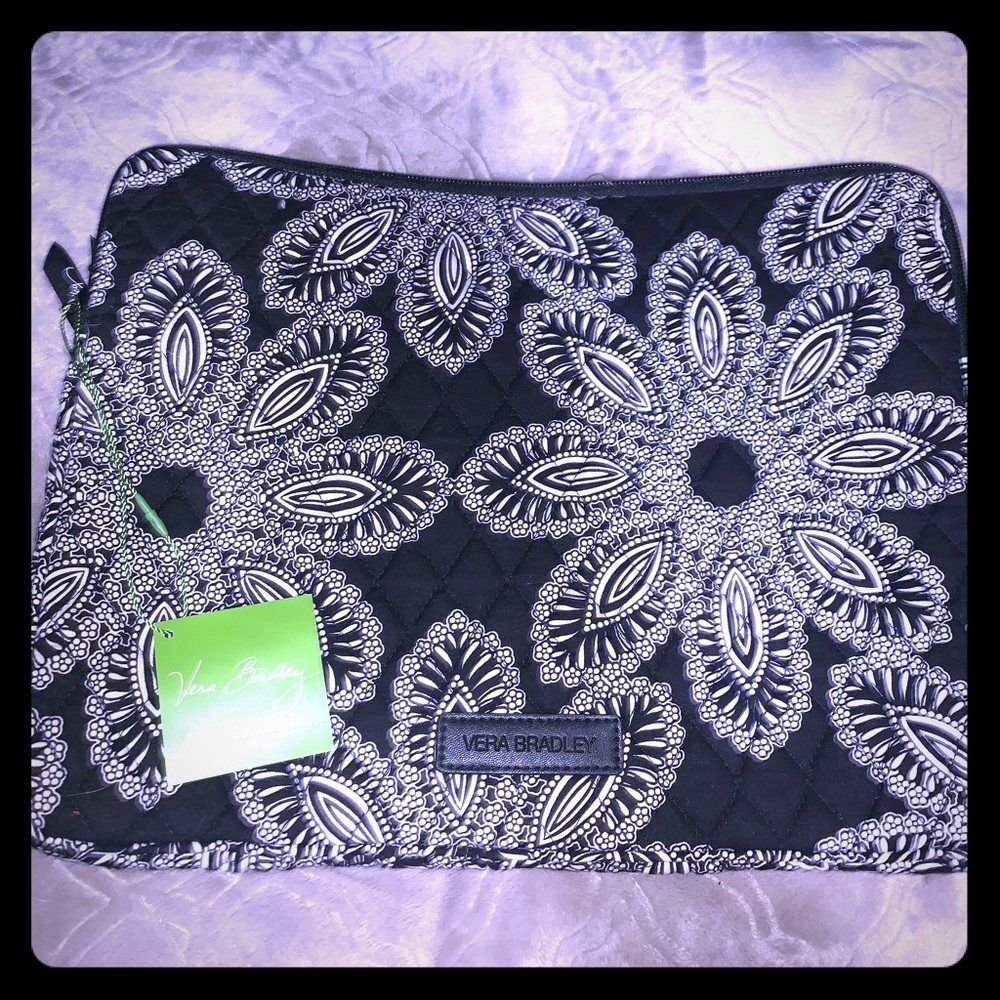 BNWT Vera Bradley Laptop Sleeve